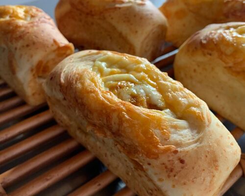 4F77DA31-042F-49D1-BB4E-F86E26519B7E